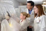UT Southwestern Anaerobic Chamber for gut bacteria studies